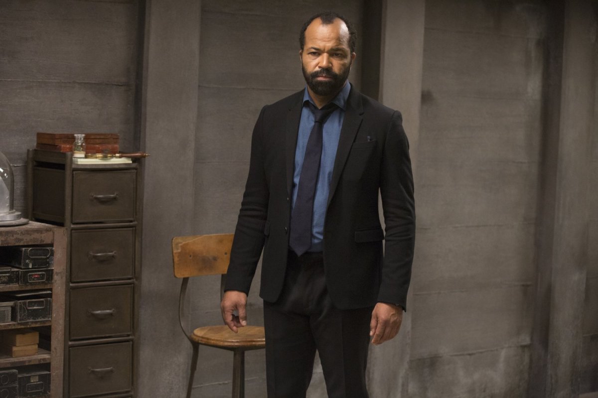 photo-jeffrey-wright-as-bernard